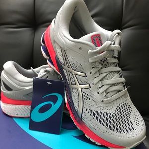Asics Gel-Kayano 26 (women)